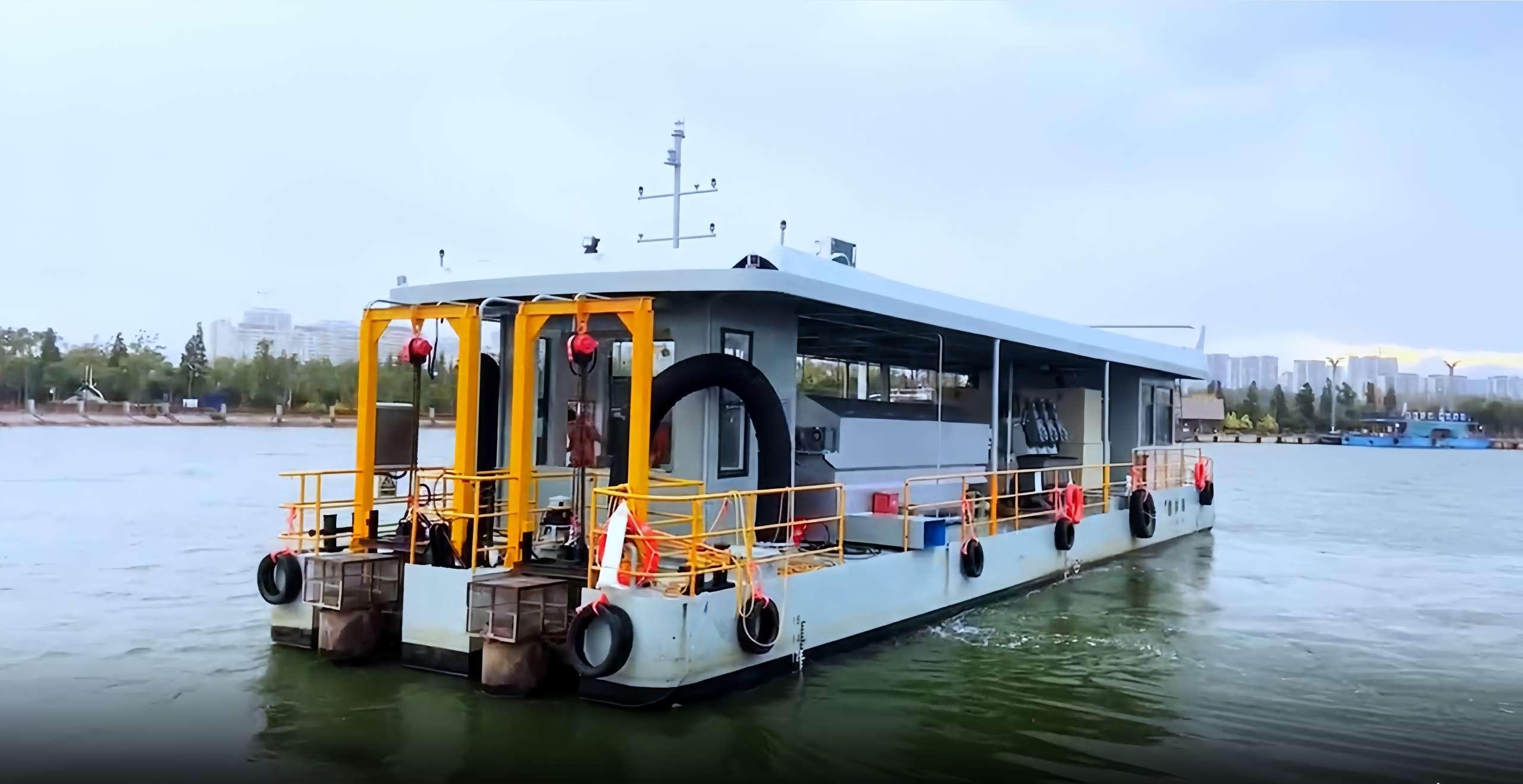 CALB Drives Innovation with Dianchi Lake First Hybrid Algae-Cleaning Vessel